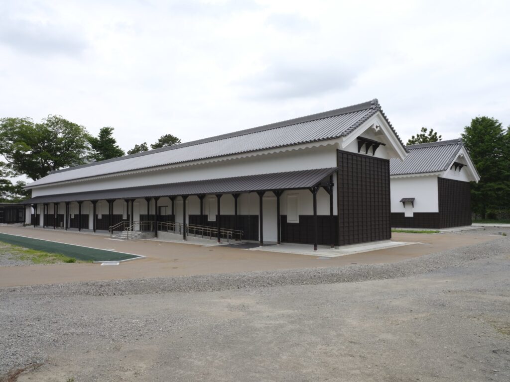 名古屋城 西の丸御蔵城宝館の外観